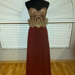 Wedding, prom, homecoming dress, formal dress.